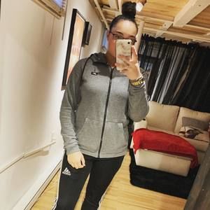 Meet your Posher, Gabrielle